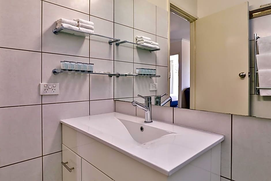 Cottonwood Motor Inn