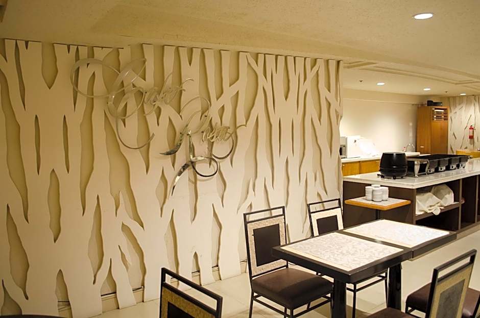 Hotel Tavern Surigao