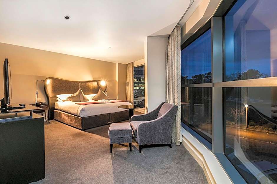 Brooklands Hotel & Spa