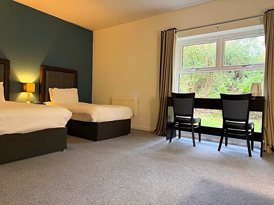 The Gilvenbank Hotel