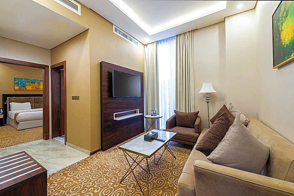 Crown Rose Al Sahafa Hotel