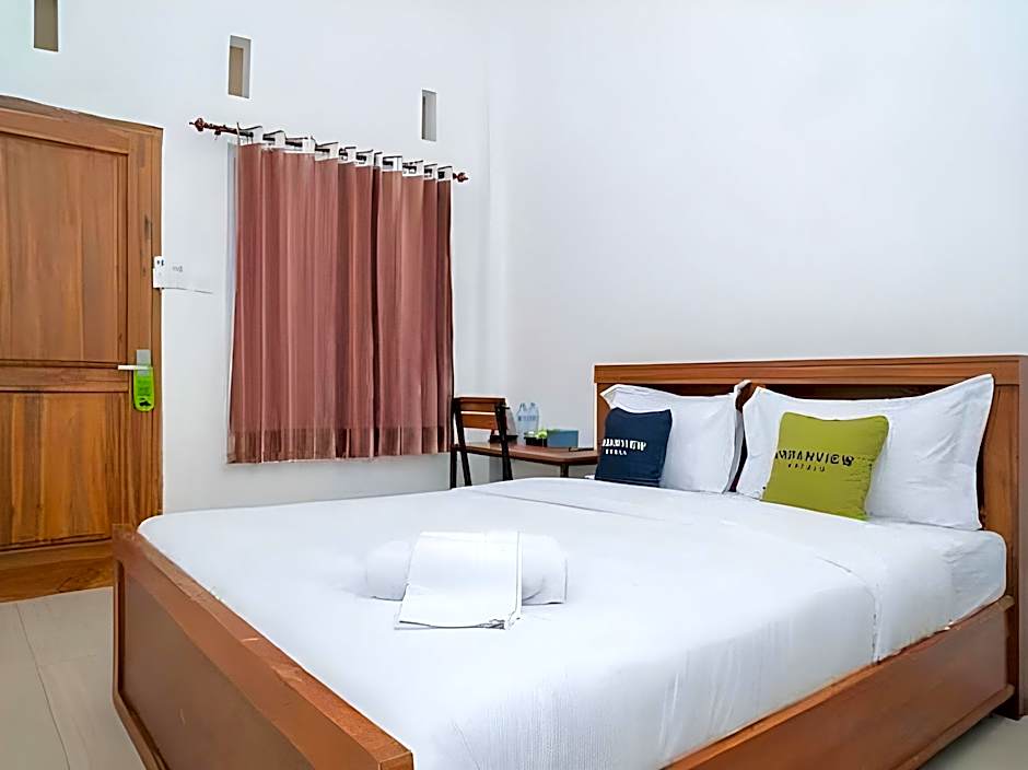 Urbanview Hotel Sky Batu Malang by RedDoorz