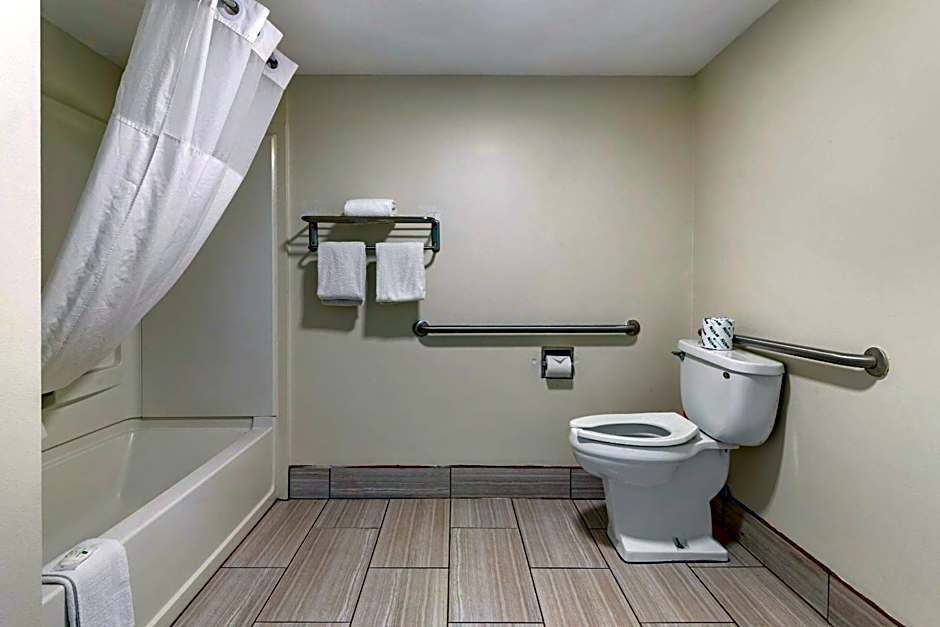 Quality Inn Brunswick