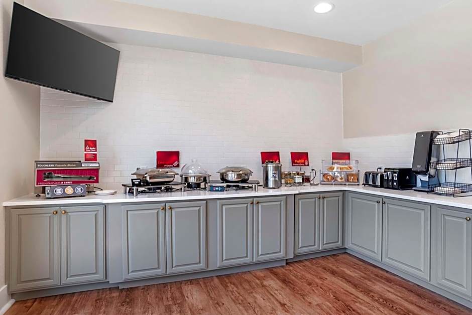 Best Western Plus Two Rivers Hotel & Suites