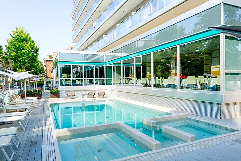 Aqua Hotel