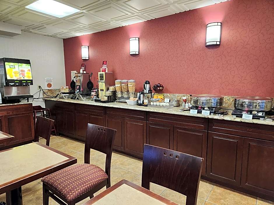 Best Western Plus Rose City Suites