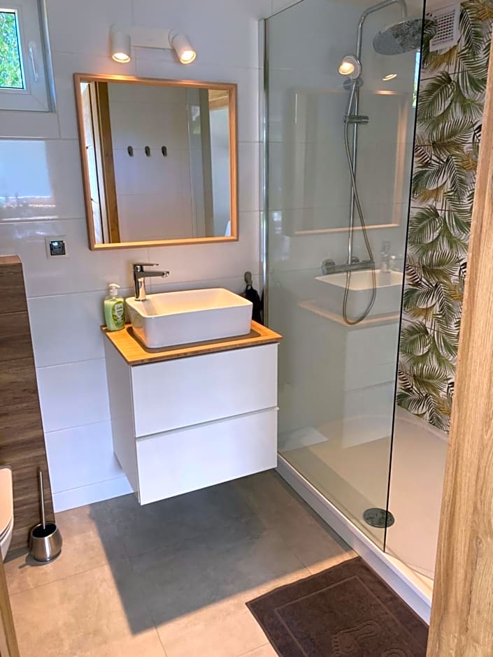 Domki całoroczne "Leśny Zakątek"