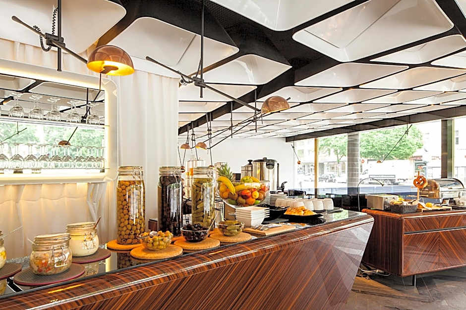 Quentin Boutique Hotel