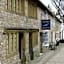 Bath House Hotel & Restaurant