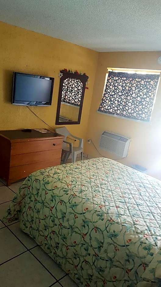 Guest Host Motel