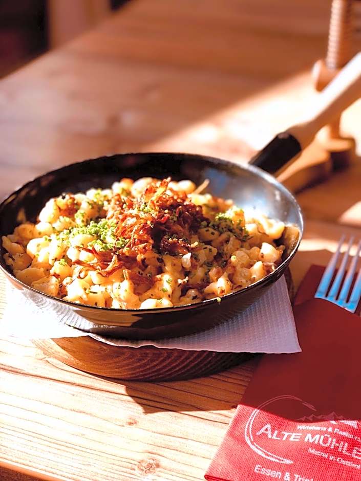 AlpenParks Montana Apartments