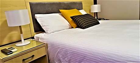 Brunswick Tower Hotel