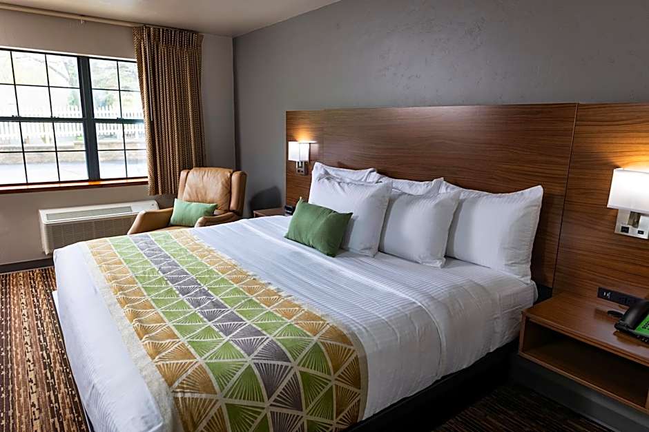 Extended Stay Airport