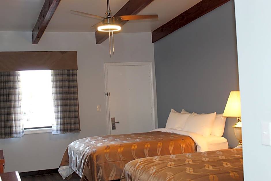 Quality Inn - On The Lake Clarksville-Boydton