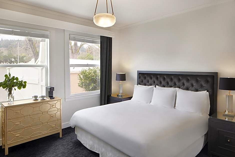 Photo 1 of 1 of 1 King Bed Guestroom