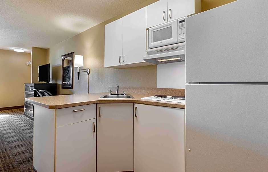 Extended Stay America Select Suites - St. Louis - O' Fallon, IL