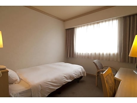 Ozu Plaza Hotel - Vacation STAY 28786v