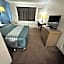 Red Wing Inn and Suite