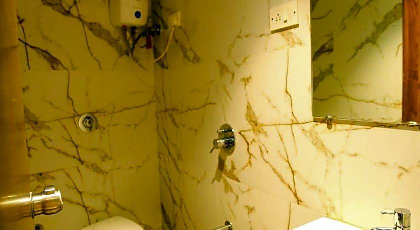 Garden Creek Residency