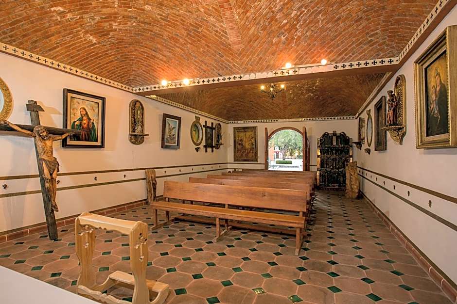 Atotonilco Hotel & Club