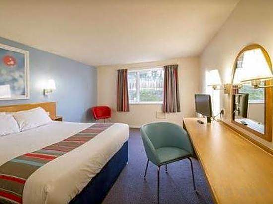 Travelodge Bristol Severn View M48