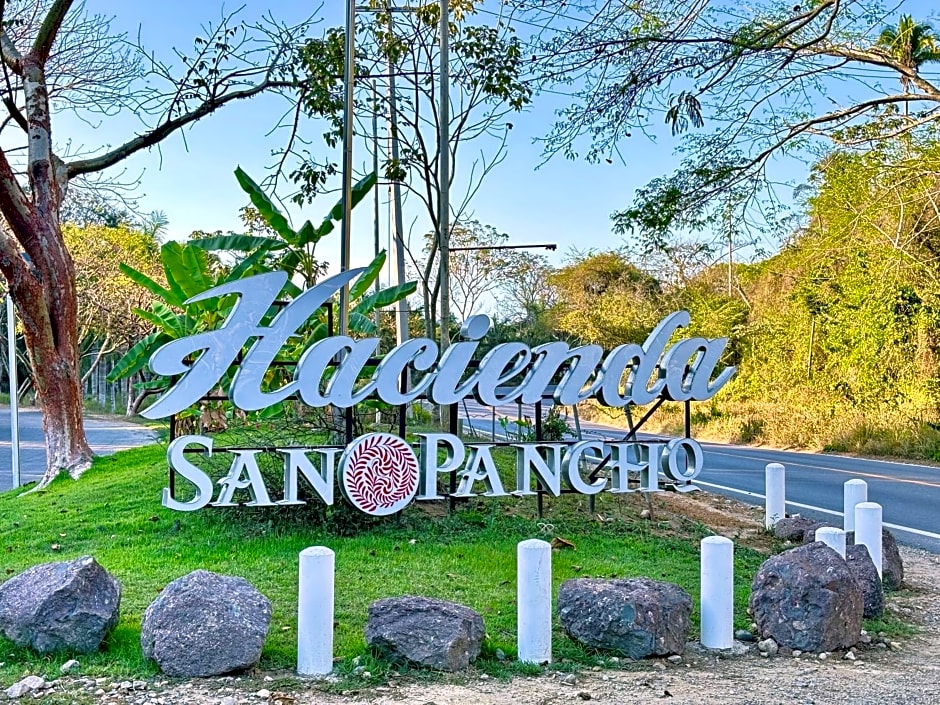 Hotel Hacienda San Pancho