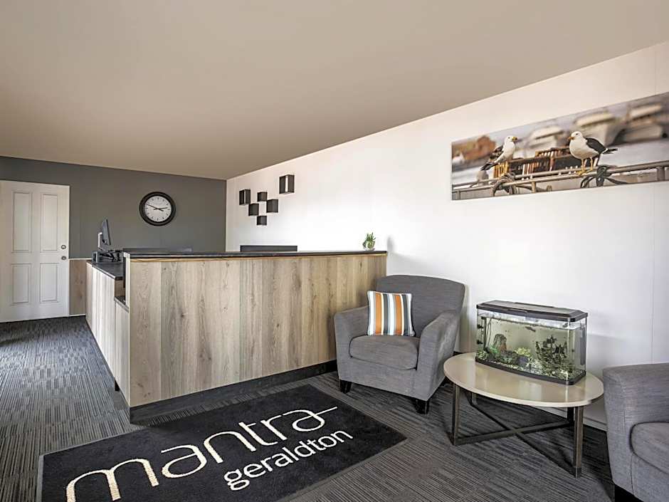 Mantra Geraldton