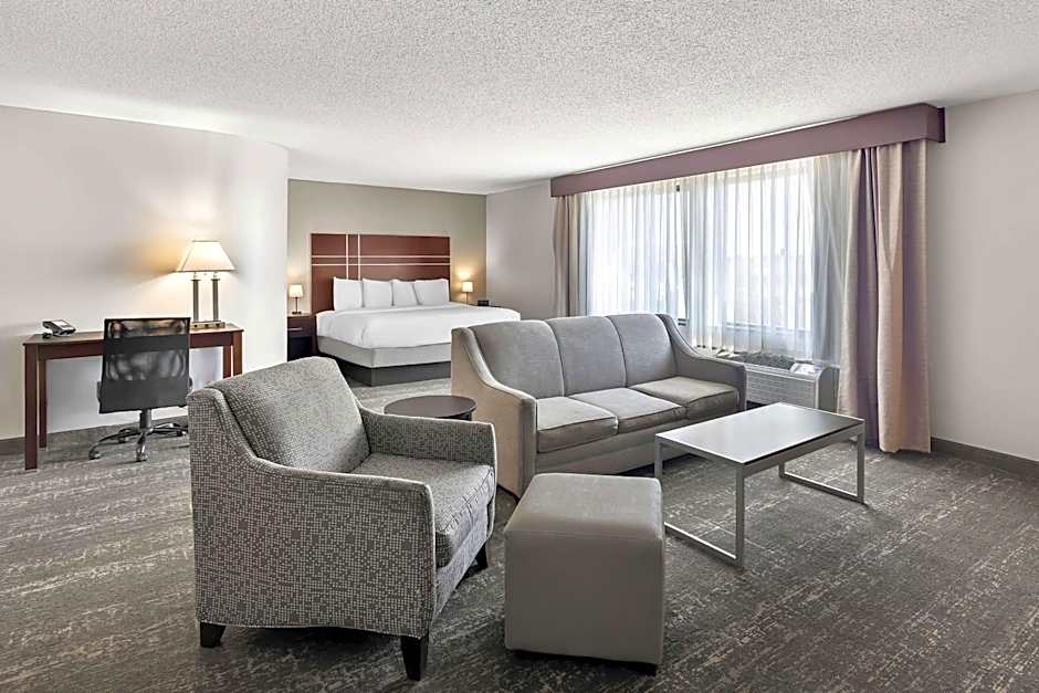Best Western Luxbury Inn-Fort Wayne