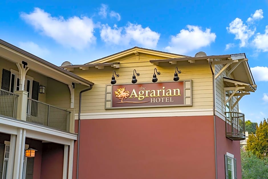 The Agrarian Hotel; Best Western Signature Collection