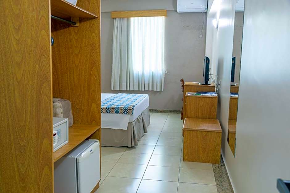 Dan Inn Franca & Convenções