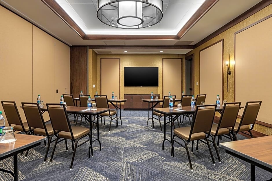Cambria Hotel - Arundel Mills BWI Airport