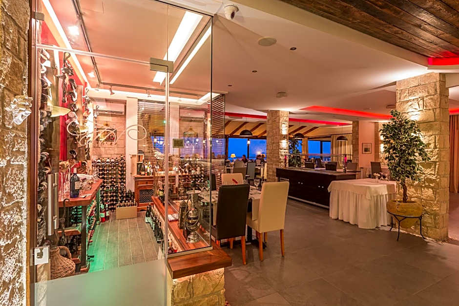 Hill View Hotel Apartments