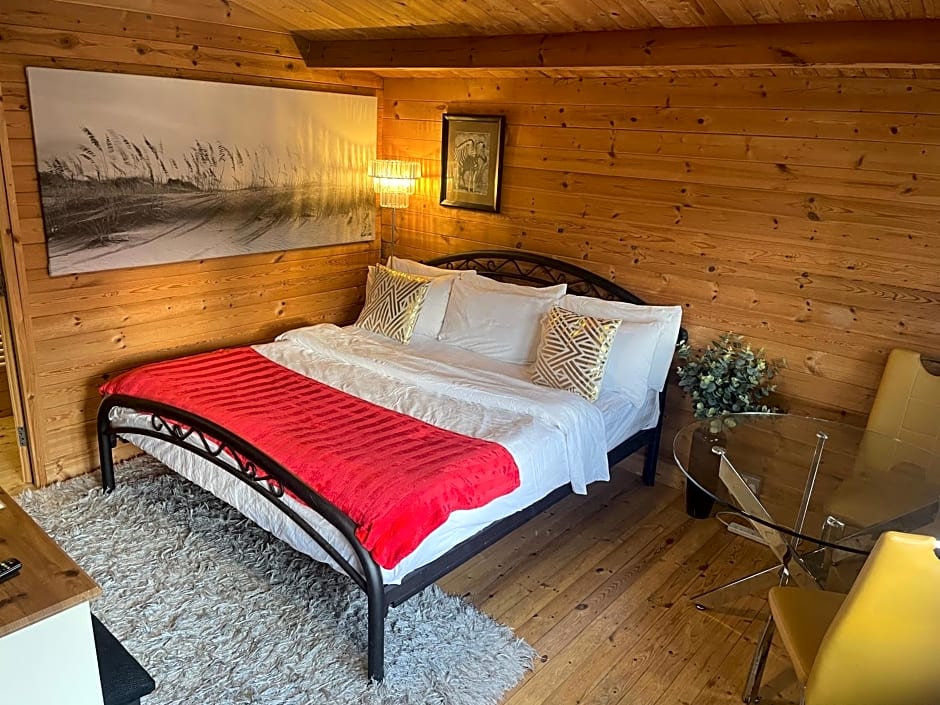Chalet Superking bed Free Sauna jacuzzi