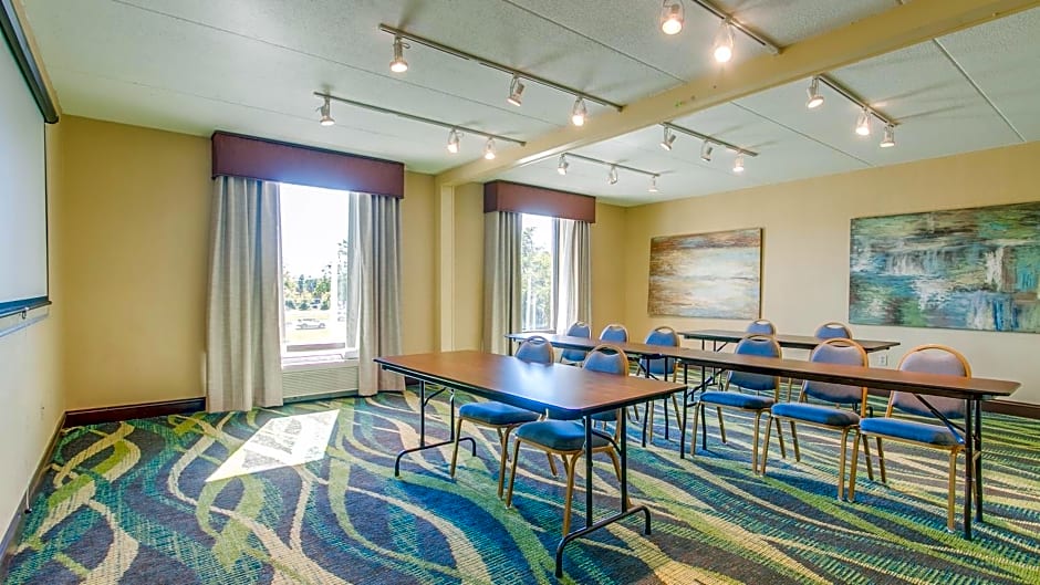 Holiday Inn Express Hotel & Suites Midlothian Turnpike, an IHG Hotel