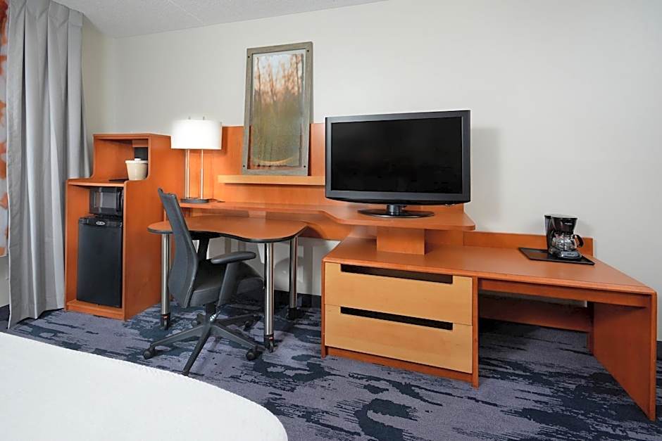 Fairfield Inn & Suites by Marriott Charlottesville North