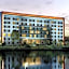 AC Hotel by Marriott San Francisco Airport/Oyster Point Waterfront