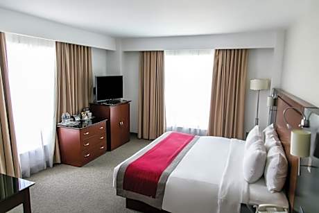 Premium King Room