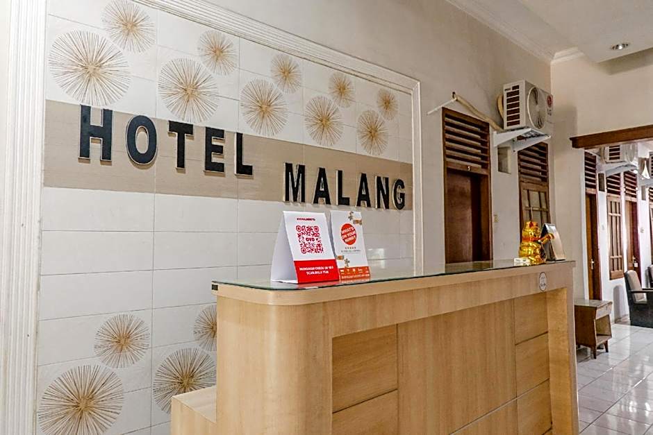 OYO 1851 Hotel Malang                                                                           