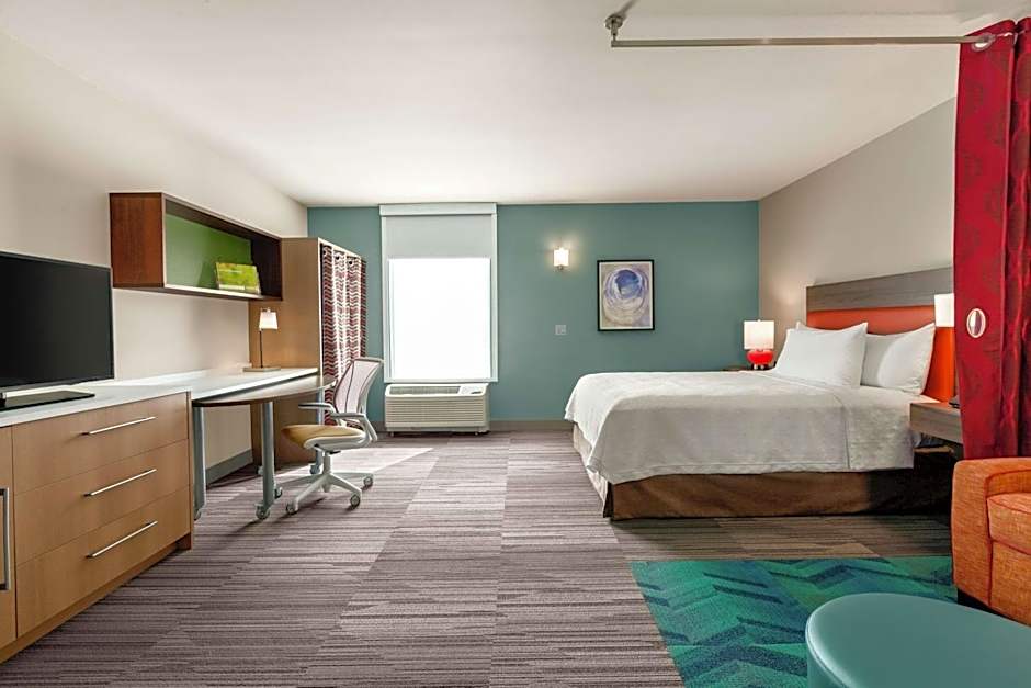 Home2 Suites by Hilton Sarasota - Bradenton Airport, FL