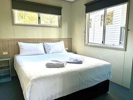 Standard Cabin - Sleeps 4