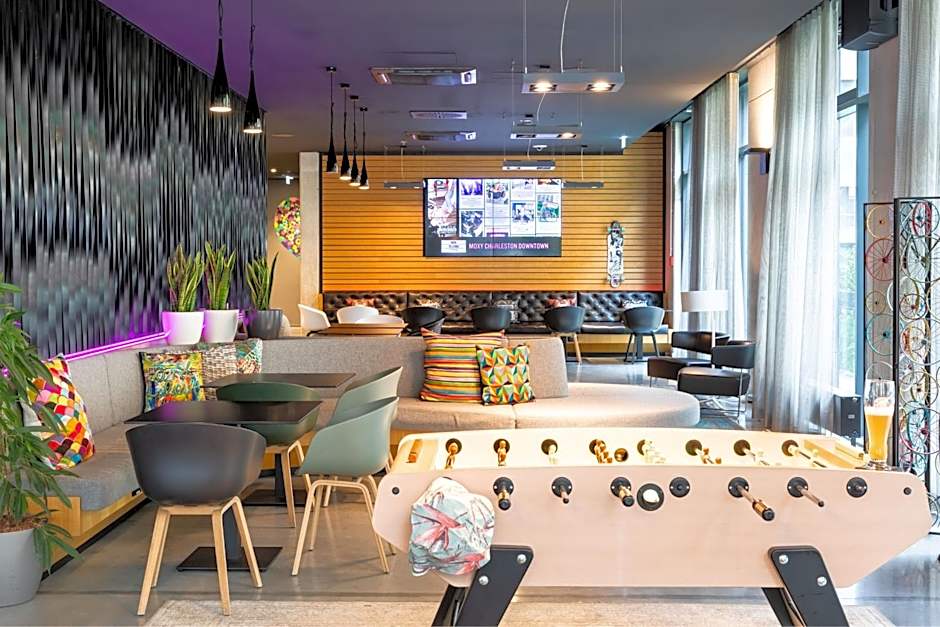Moxy by Marriott Frankfurt Airport
