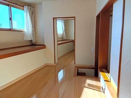 Japanese-Style Large Room with Loft and Mt.Fuji View