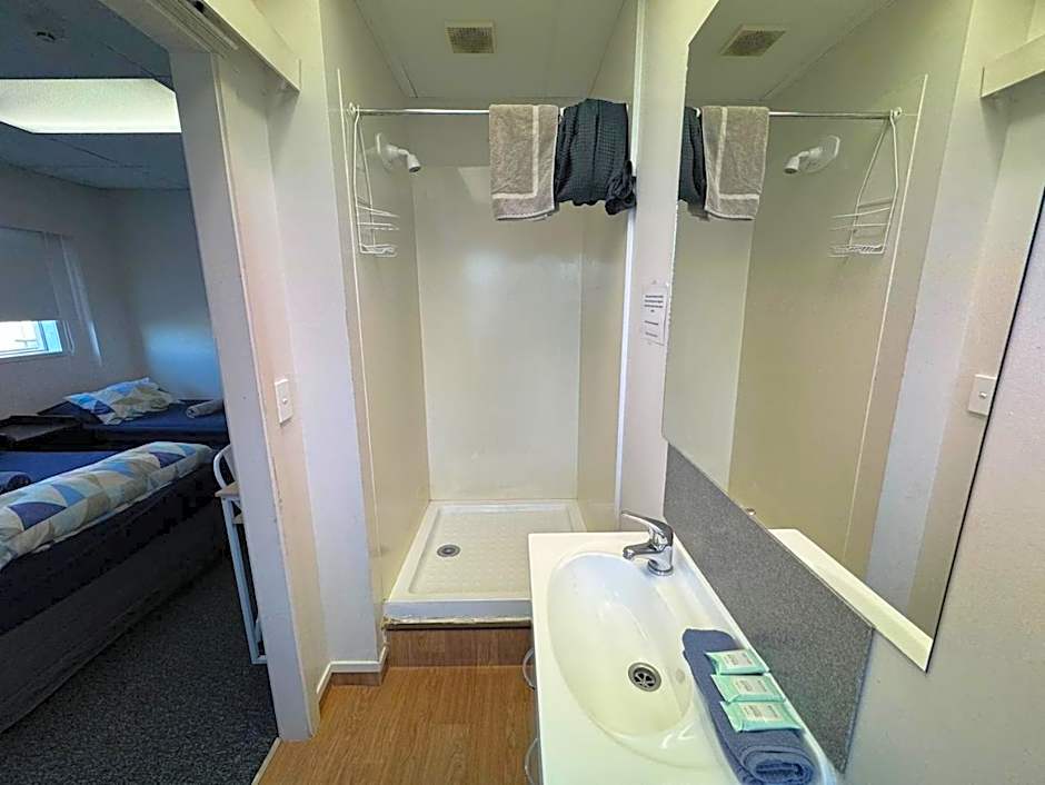Backpackers Central Hamilton