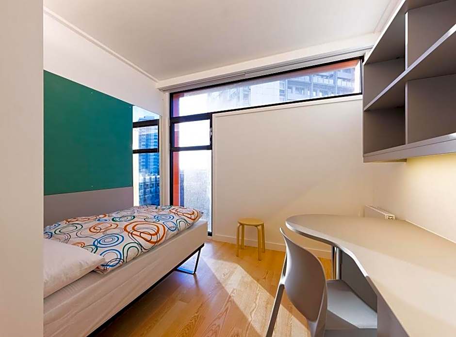 Torquay House (Royal Oak)