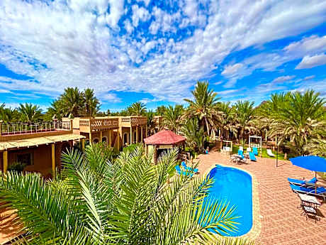 Oasis Tilogui-Luxury Hotel Restaurant and Desert Excursions In Zagora