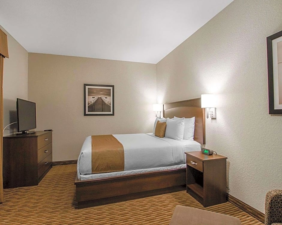 Quality Inn and Suites