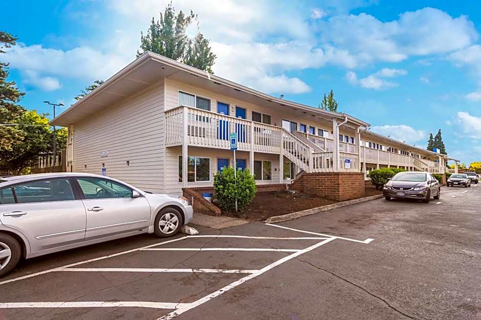 Motel 6-Vancouver, WA