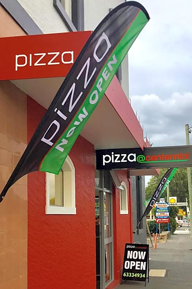 Centennial Inn on Bathurst