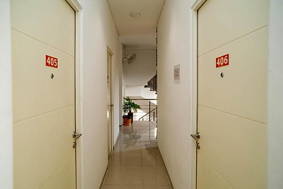 Sans Hotel Kupang Indah Surabaya