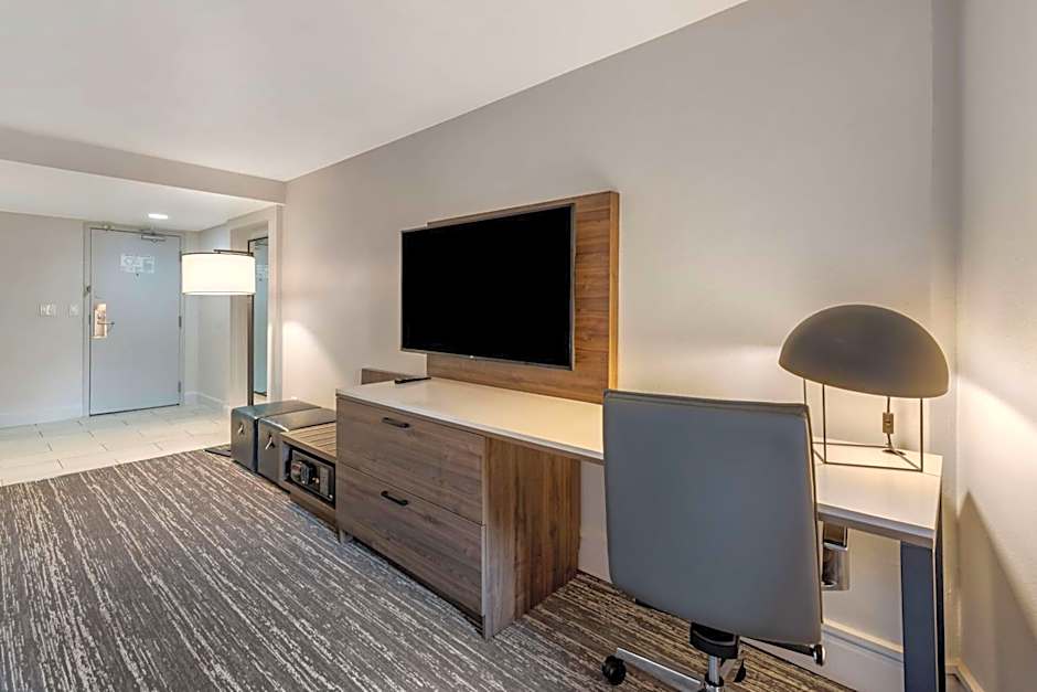 Best Western Premier Denver East